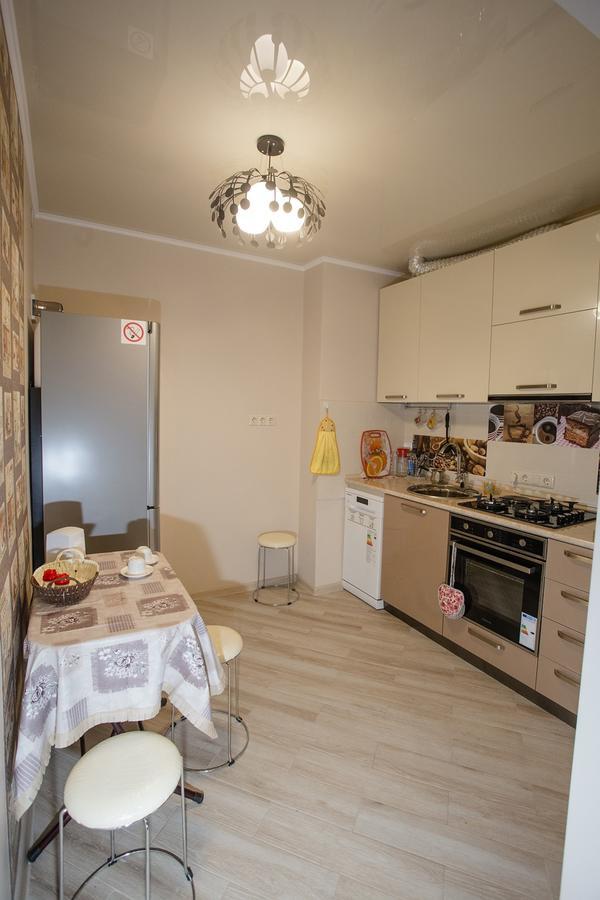 5 Rooms Батуми Екстериор снимка